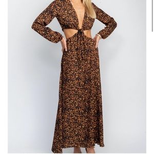 Resa Noelle Maxi Dress